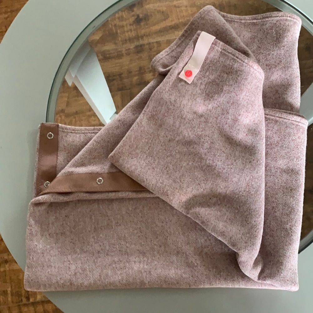 Lululemon Vinyasa Scarf